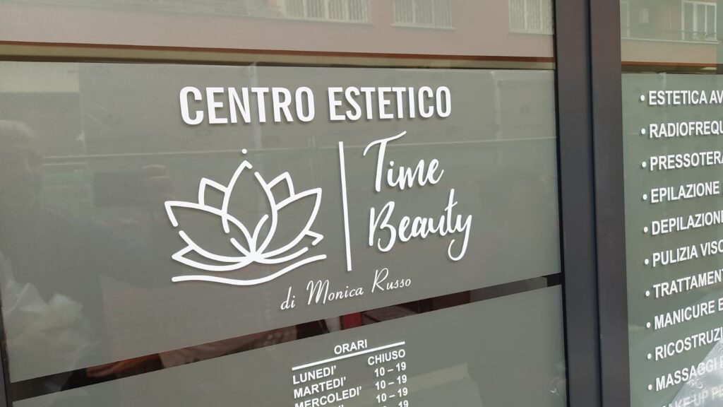 adesivi personalizzati a Roma